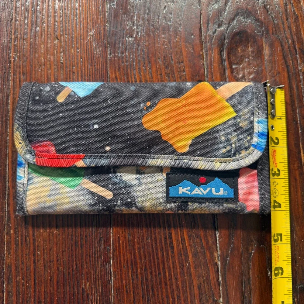 KAVU Rope Sling Bag and Wallet Set Festival Multicolor Popsicle Space‎ Print